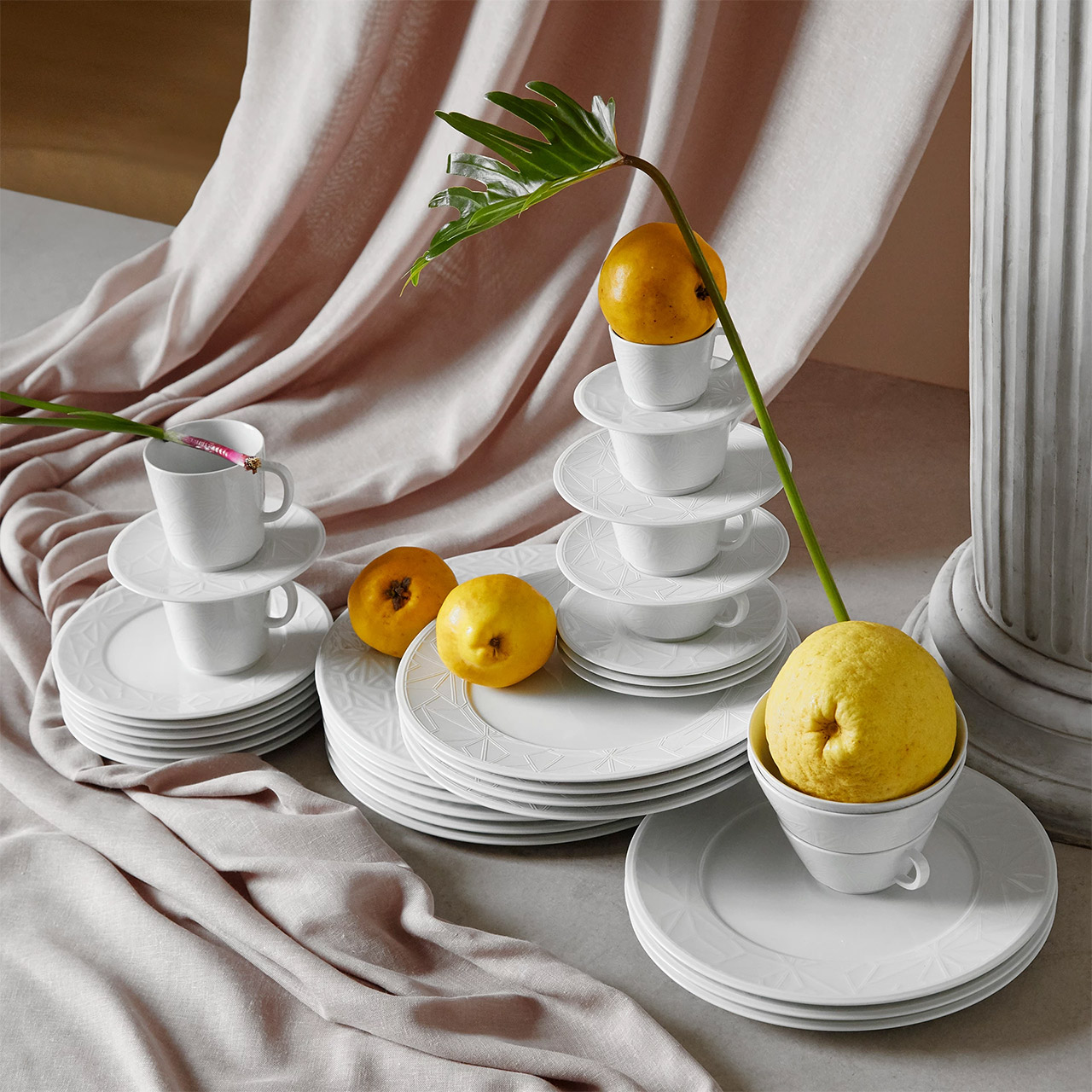 Creamer 0.15 l, Essen, Präsentation des Essens, Untertasse, Tasse, Obst