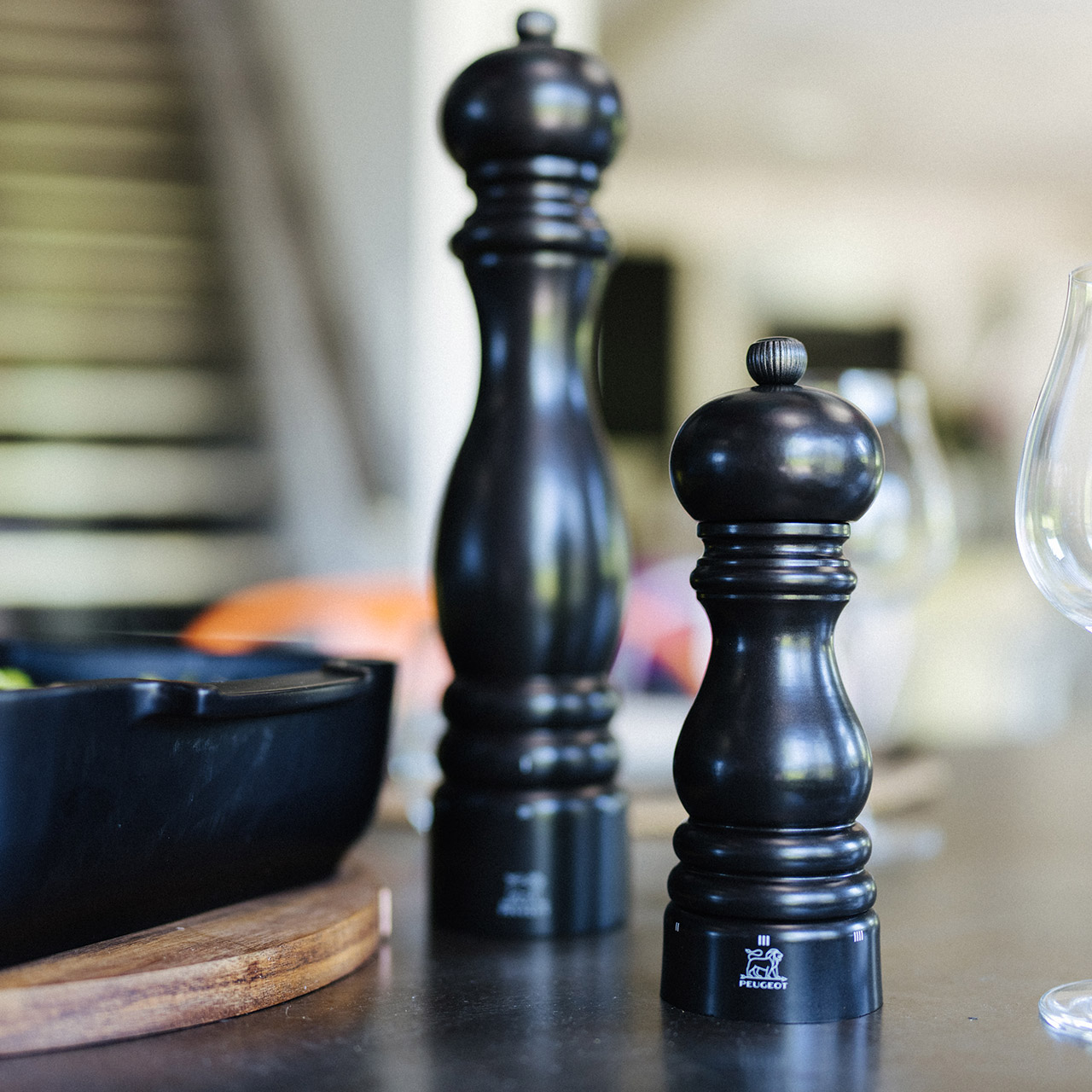 Pepper mill 22 cm black satin, Schach, Spiel