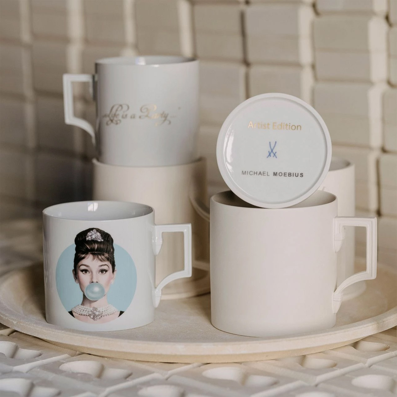 Mug Audrey blue 0.50 l, Pokal, Kunst, Porzellan, Töpferei