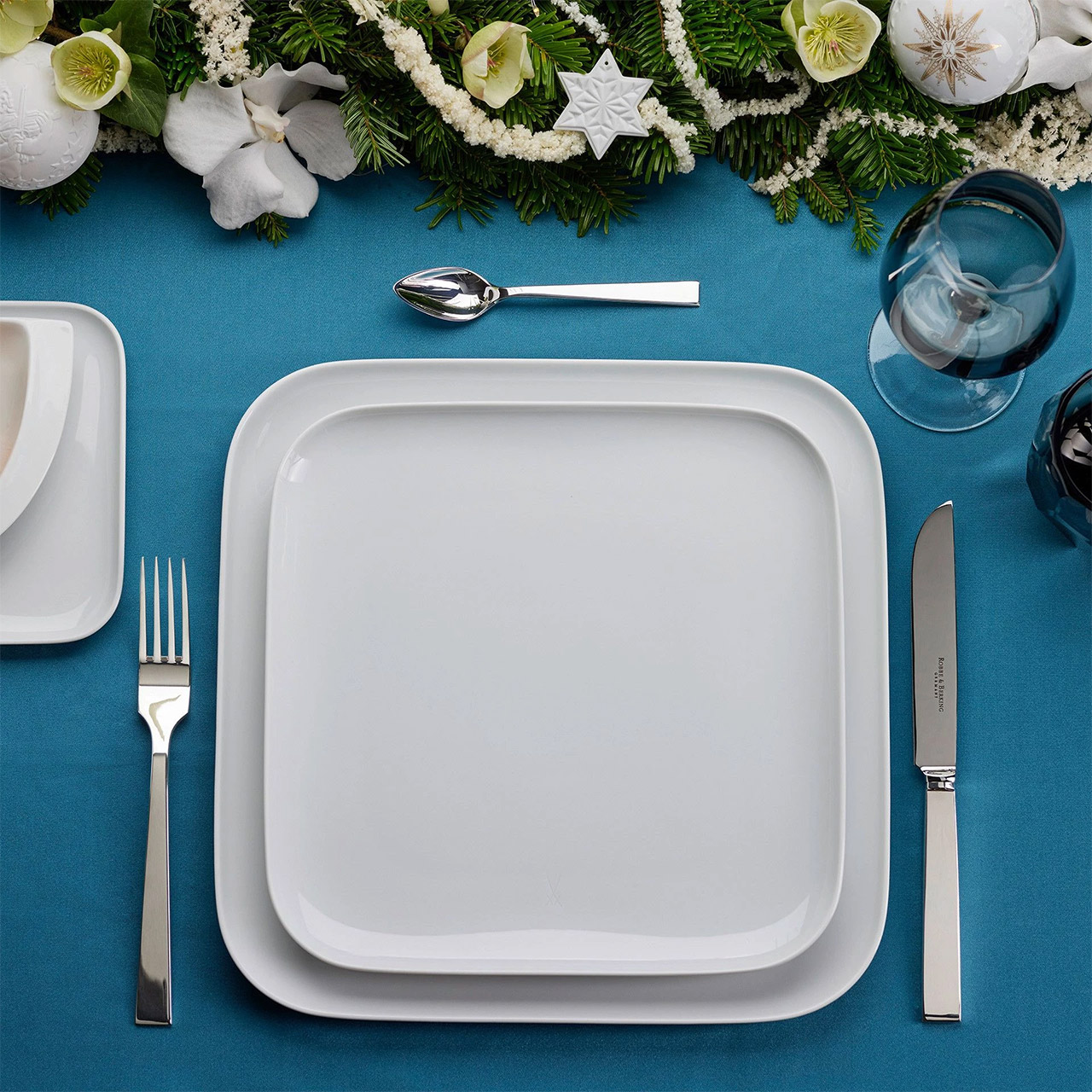 Dinner plate 30x30 cm white, Mahlzeit, Besteck, Messer, Gericht, Löffel