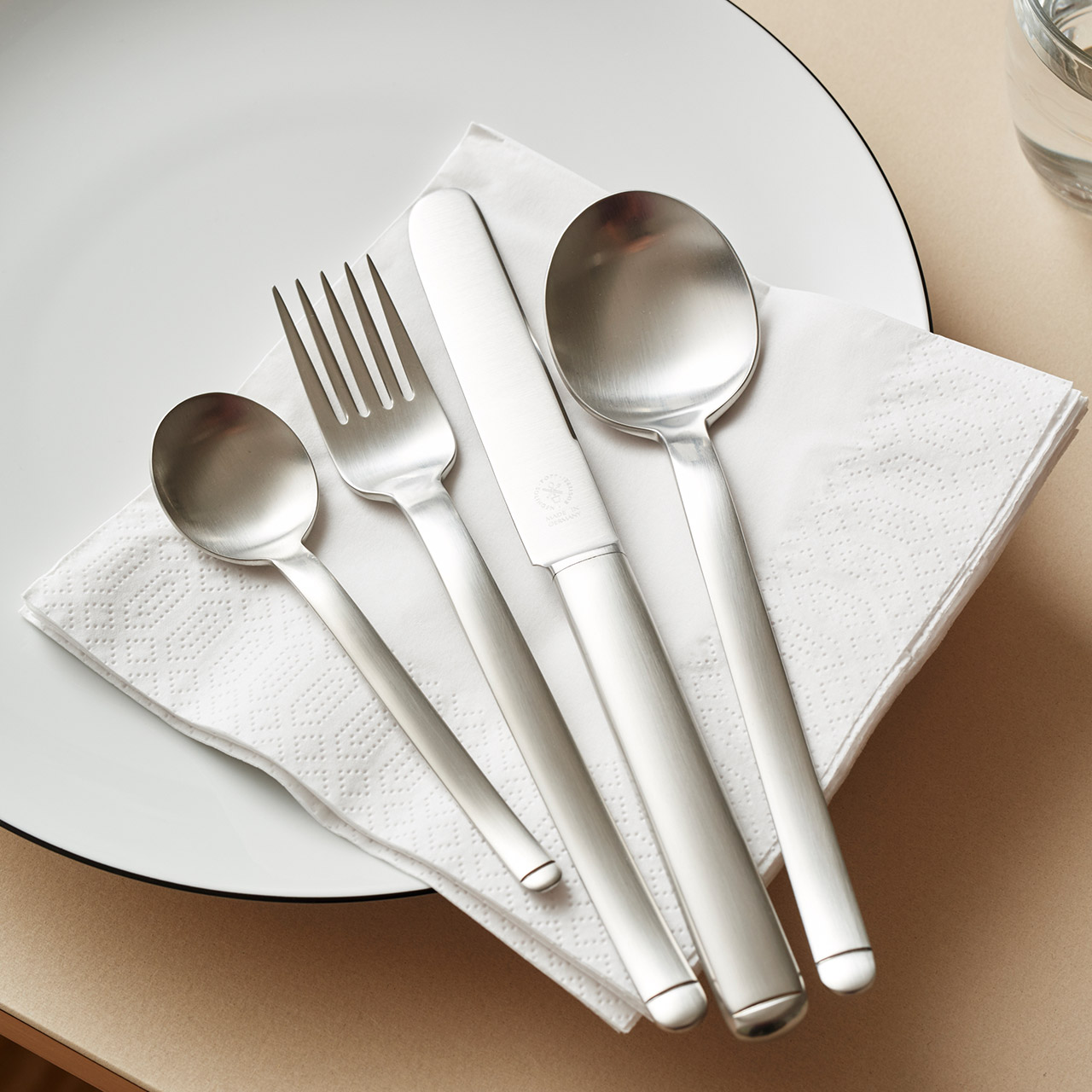 Dinner Cutlery-Set 24-pcs., Besteck, Löffel, Gabel, Serviette