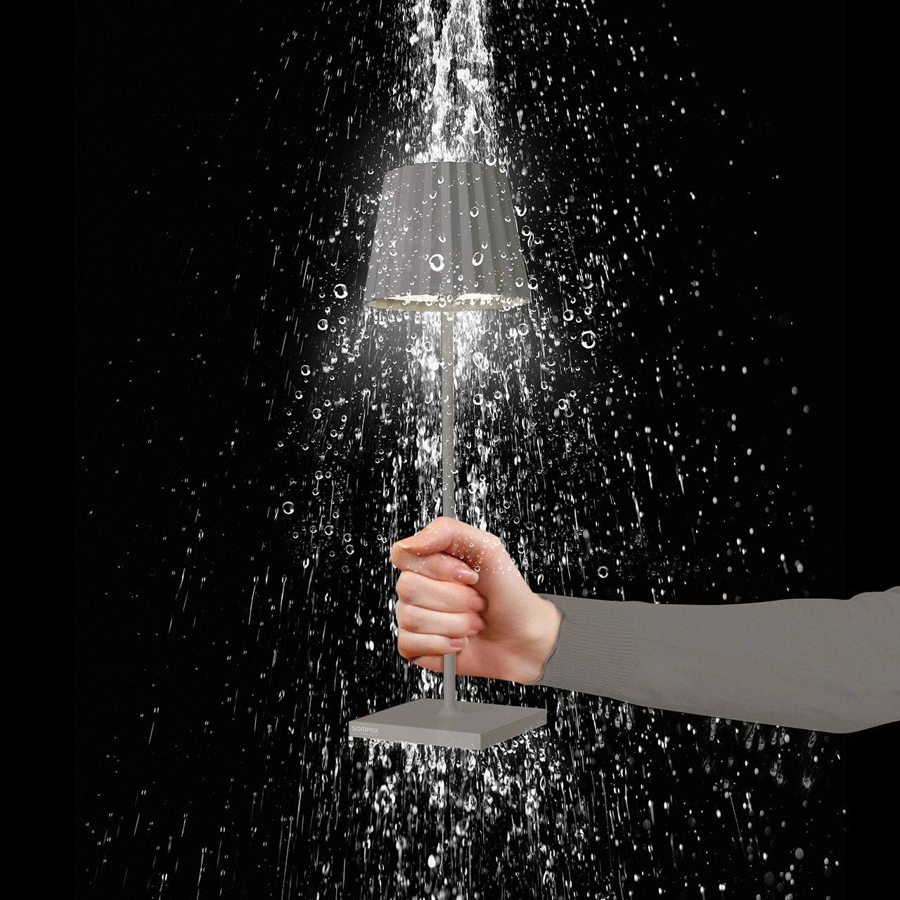 Table lamp LED 38 cm dimmable gray, Drinnen, Person