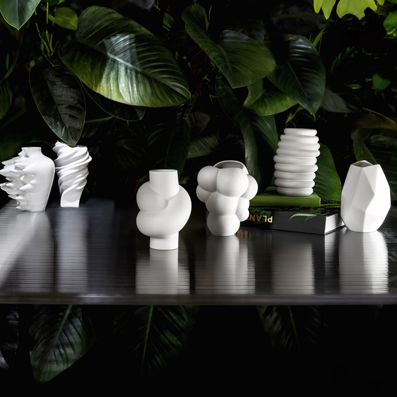 Vase 14 cm matt white, Töpferei, Tabelle, Tischplatte, Krug, Blatt