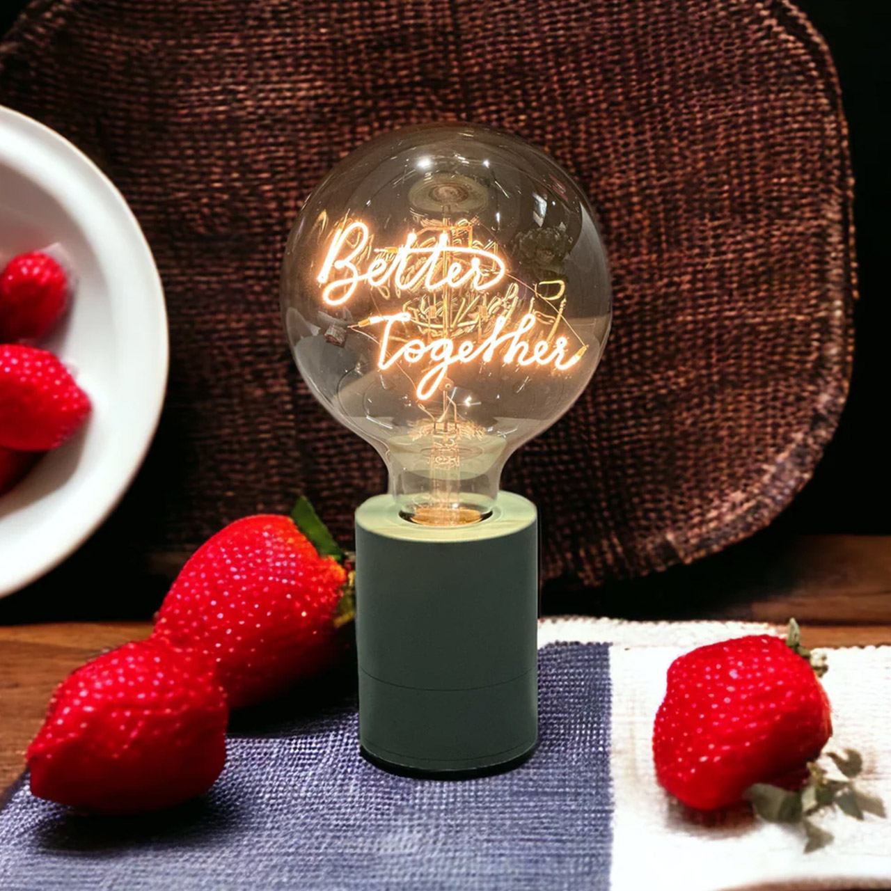 Decorative Bulb BETTER TOGETHER, Licht