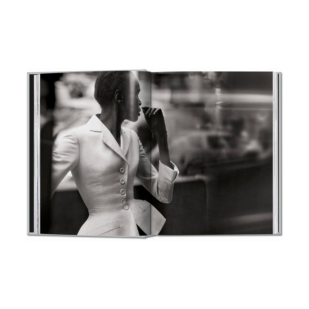 Coffee Table Book Peter Lindbergh. Dior. 40th. Ed., Finger, Hand, Person, Formelle Kleidung, Anzug