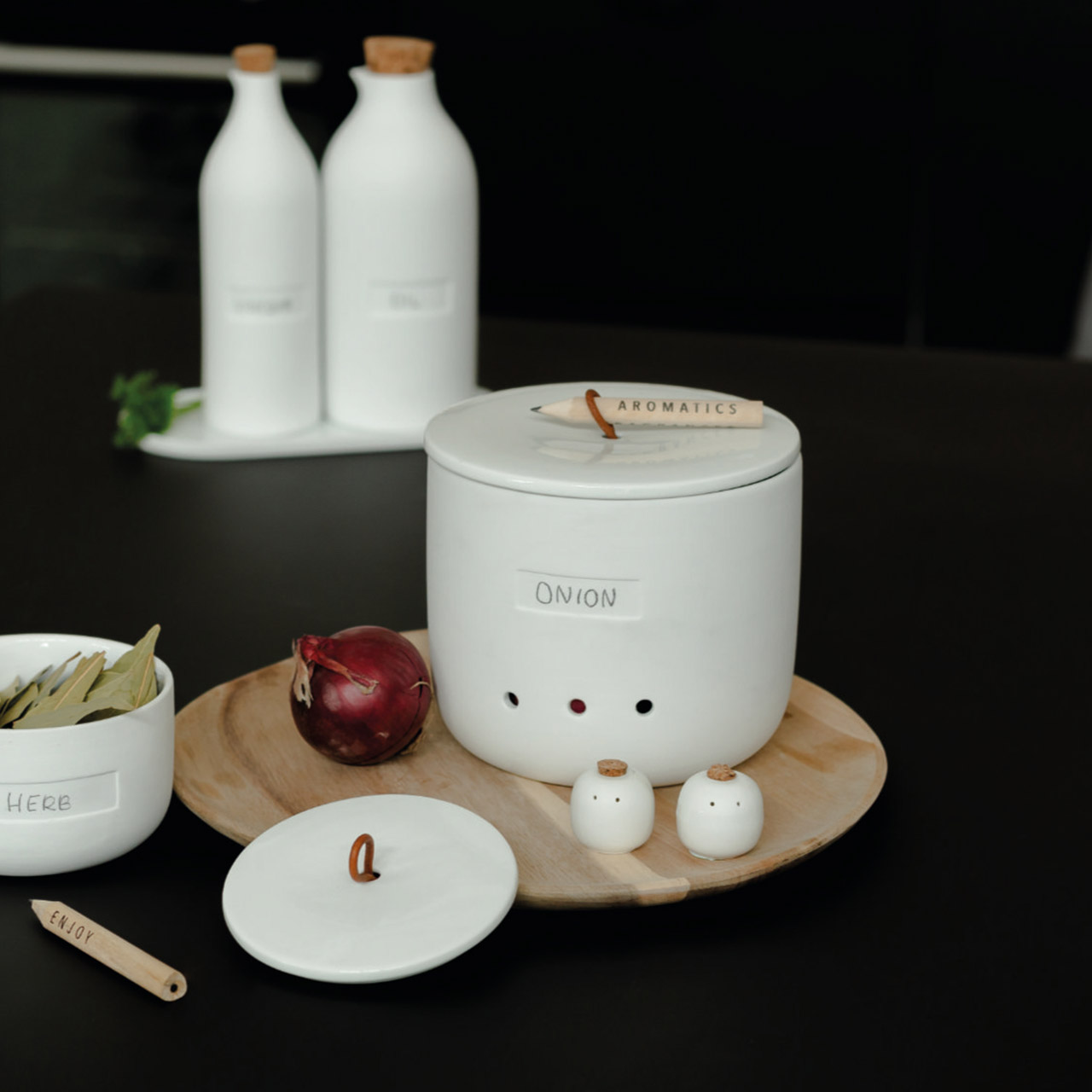 Storage stopper Duftnote 12.5 cm, Kunst, Porzellan, Töpferei, Teller