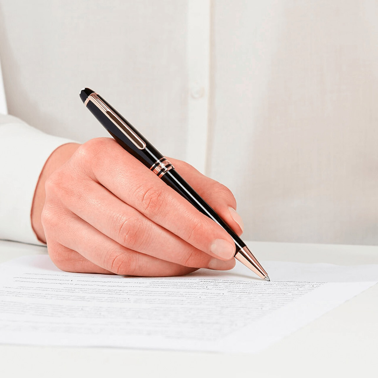Ballpoint Pen Classique 164 rosegold plated, Stift, Person, Schreiben