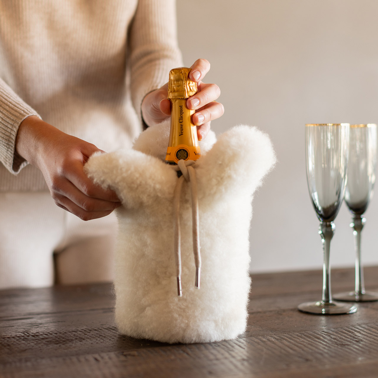 Bottle Cooler pearl white, Glas, Flasche, Kosmetik, Parfüm