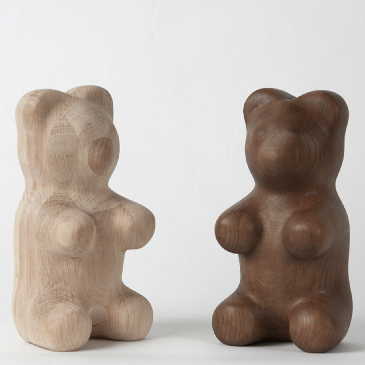 Gummy Bear large smoke stained oak, Figur, Holz, Körperteil, Person, Rumpf