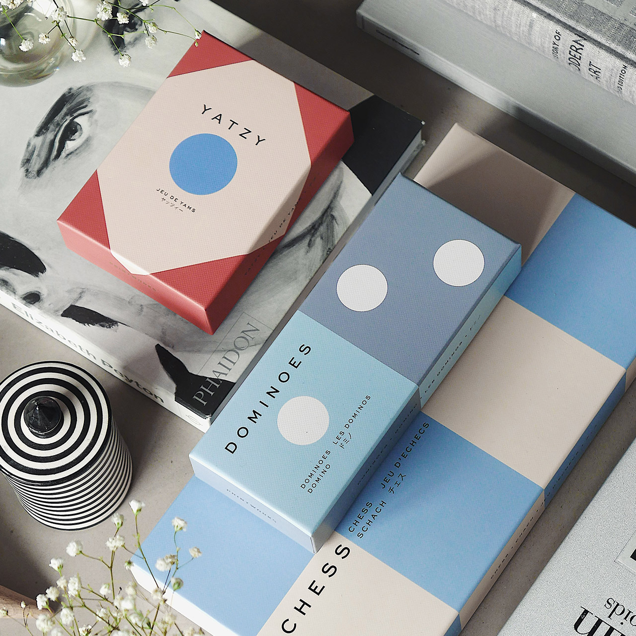 Dominoes, Elektronik