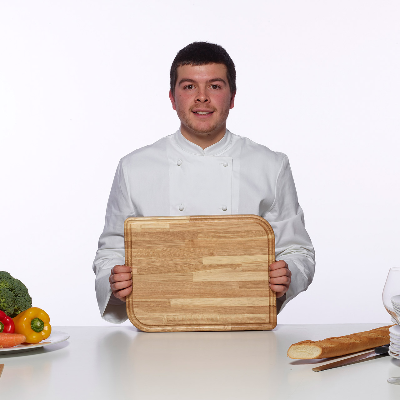 Chopping board L 37x28x4 cm natural oak wood, Erwachsener, Männlich, Mann, Person, Schneidbrett