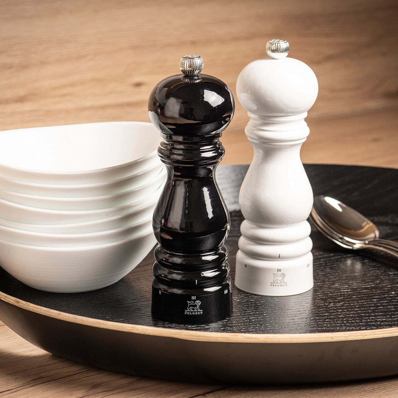 Salt mill 18 cm white lacquered, Schach, Spiel, Tischplatte, Besteck, Porzellan