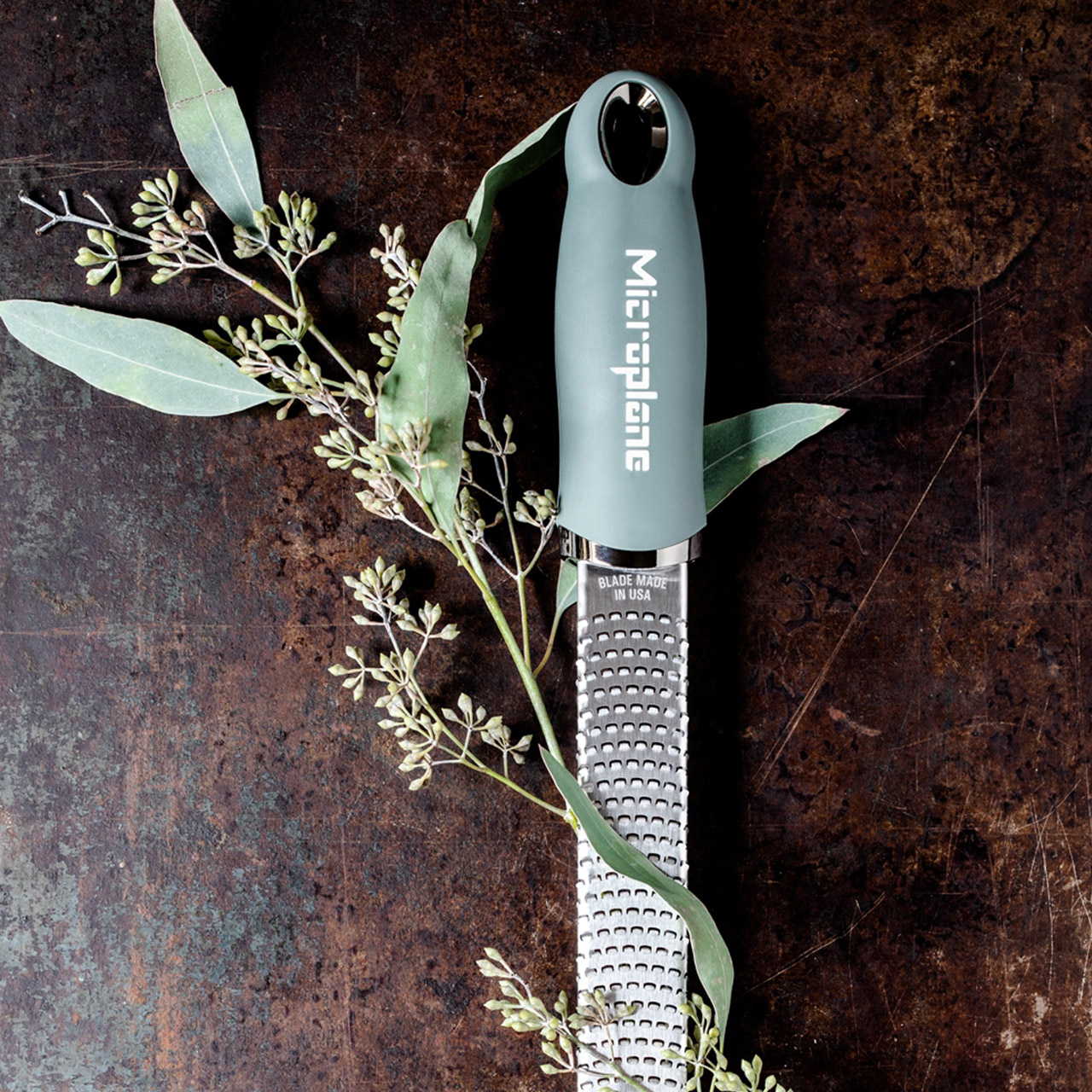 Zester Reibe Eukalyptus grün